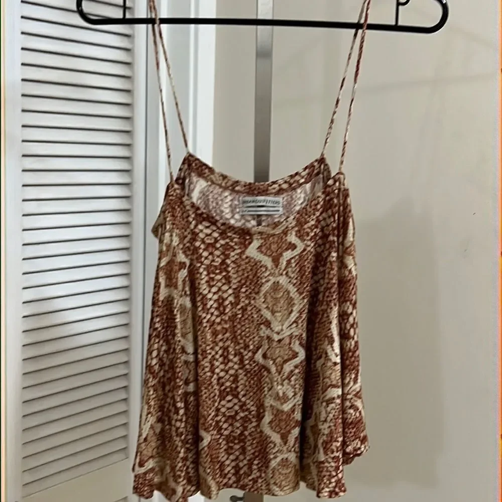 UO Cami  - Picture 3 of 7